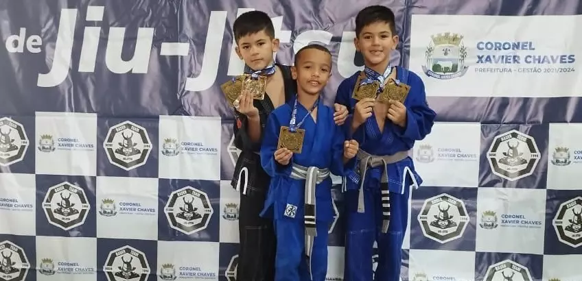 Trio mirim conquista medalhas de ouro na 1ª Copa de Jiu-Jitsu em Coronel Xavier Chaves